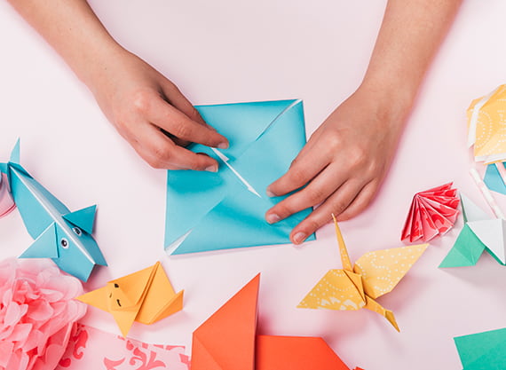 Origami là gì? Cách để bắt đầu học gấp giấy Origami