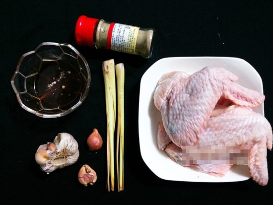 Cách làm cánh gà nướng sả